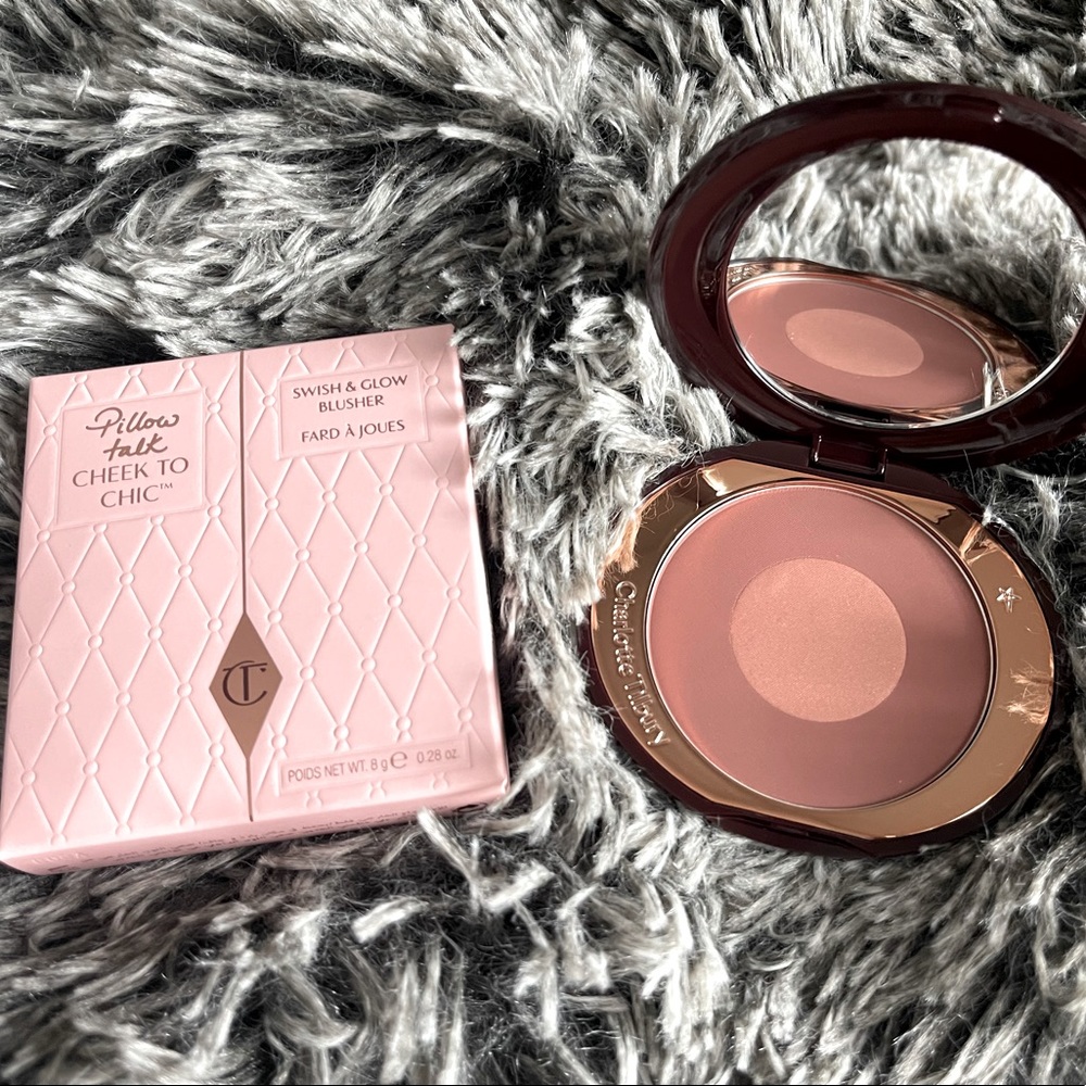 Charlotte Tilbury Cheek To Chic Pillow Talk Intense Blush